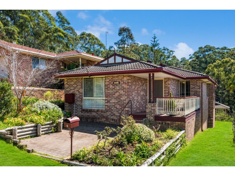 5 Digby Road, Springfield NSW 2250