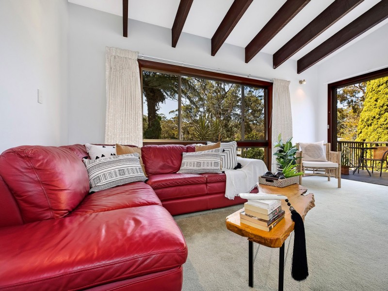 182 The Round Drive, Avoca Beach NSW 2251