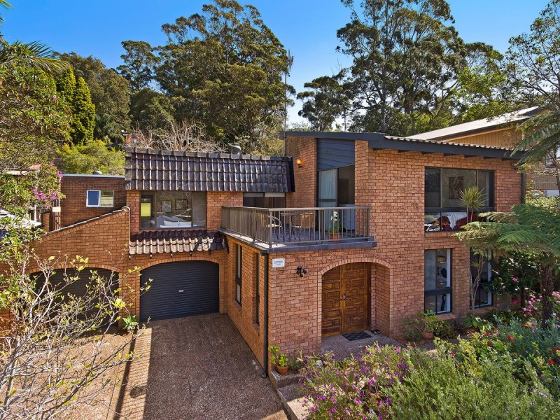 182 The Round Drive, Avoca Beach NSW 2251