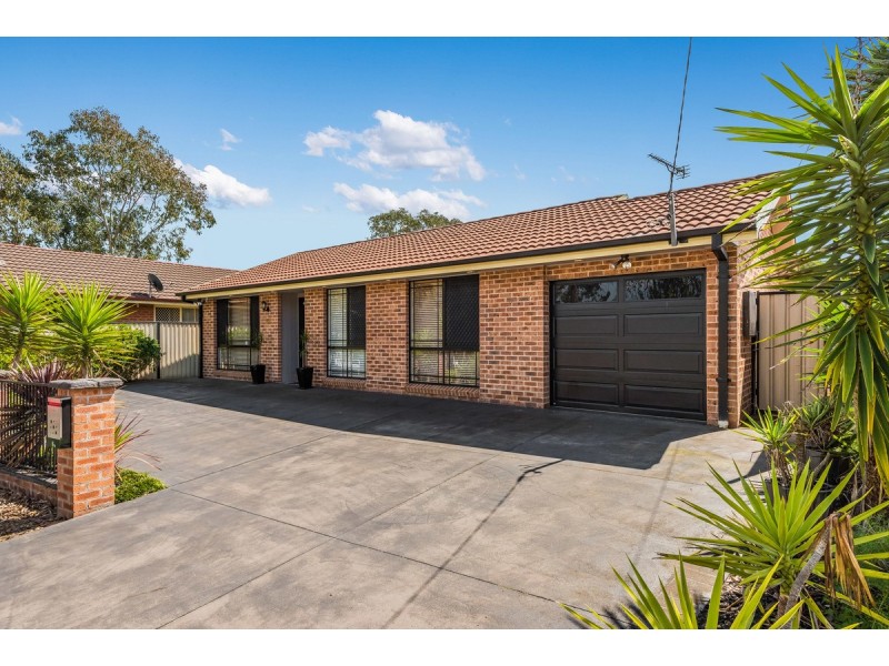 6B Coraki Place, Ourimbah NSW 2258