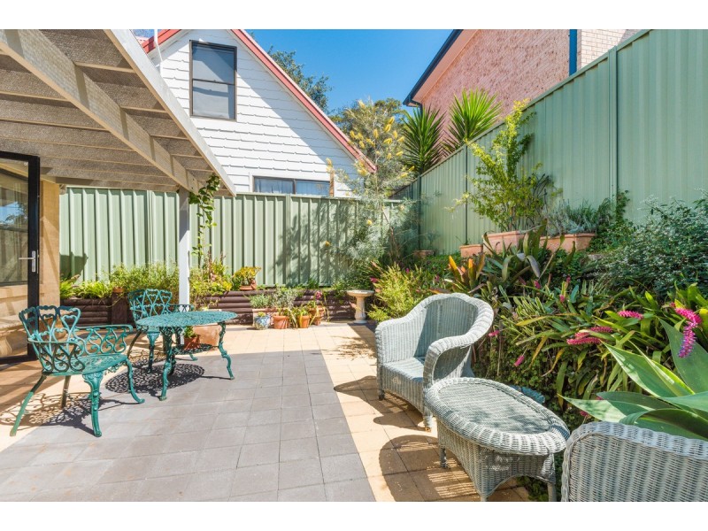 2/38 Brougham Street, East Gosford NSW 2250