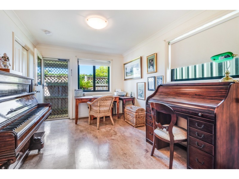 2/38 Brougham Street, East Gosford NSW 2250