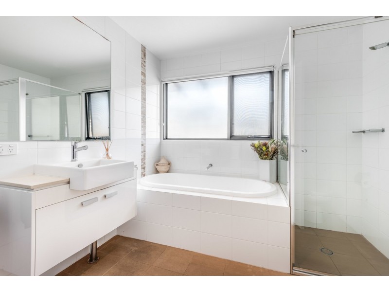 10B Chantell Avenue, Terrigal NSW 2260