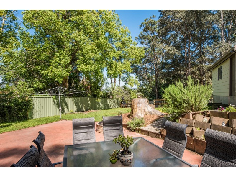 11 Moxham Street, Wyoming NSW 2250