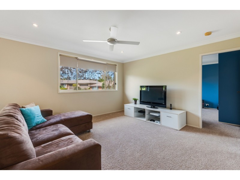 14 Burnside Close, Lisarow NSW 2250