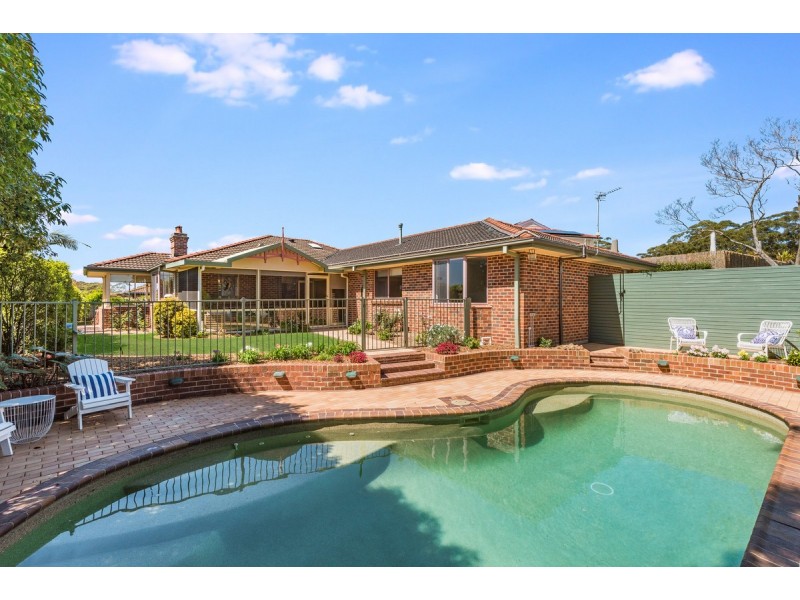 4 Nottingham Close, Terrigal NSW 2260