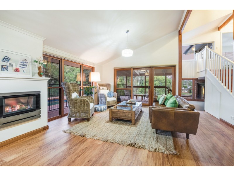 52 Robinia Parade, Springfield NSW 2250