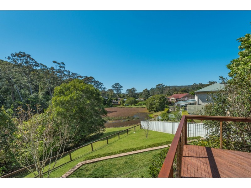 52 Robinia Parade, Springfield NSW 2250