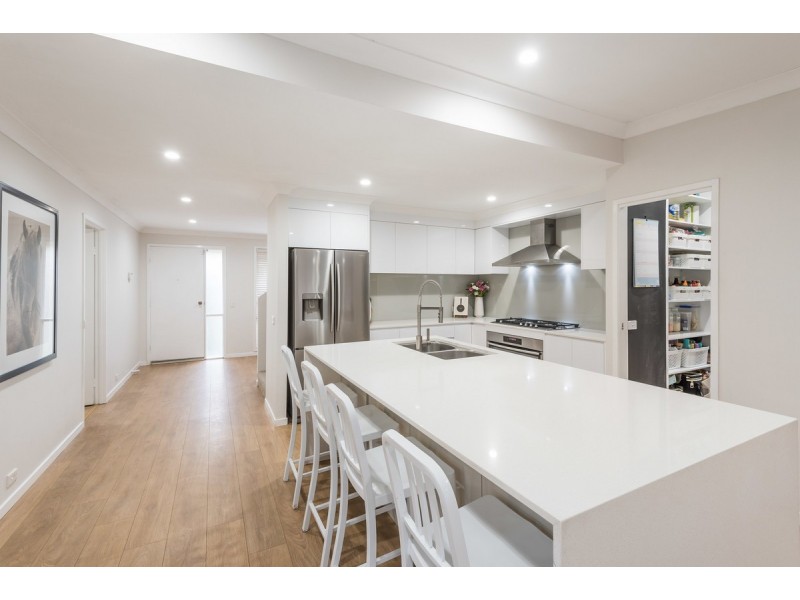 15 Reeves Street, Narara NSW 2250