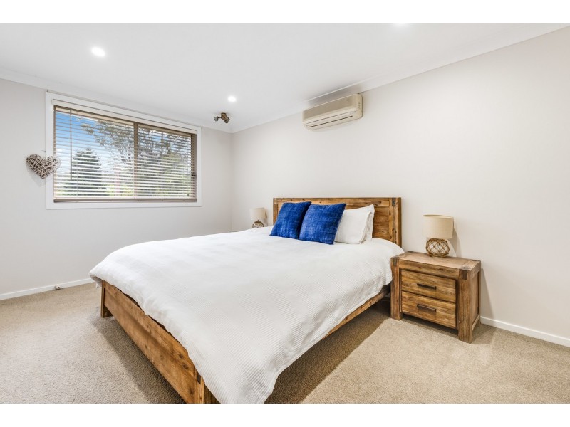 15 Reeves Street, Narara NSW 2250