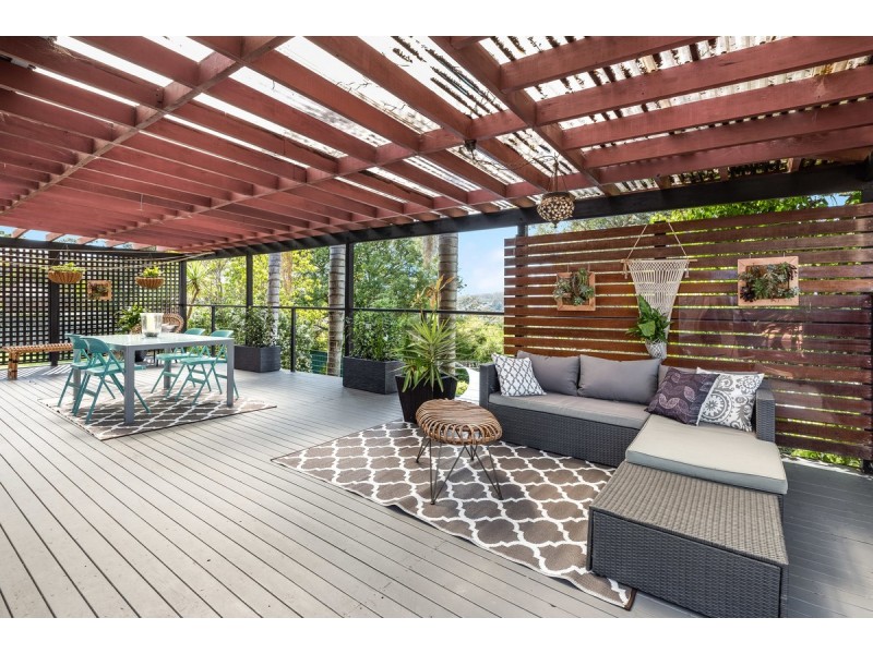 17 Settlers Ridge Close, Lisarow NSW 2250