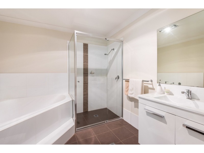 40C The Ridgeway, Lisarow NSW 2250