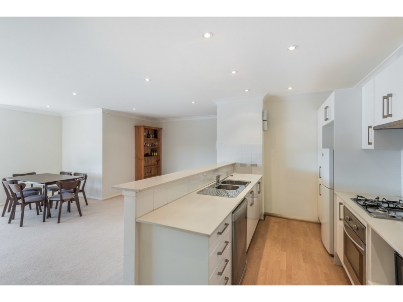 17/13-15 Moore Street, West Gosford NSW 2250