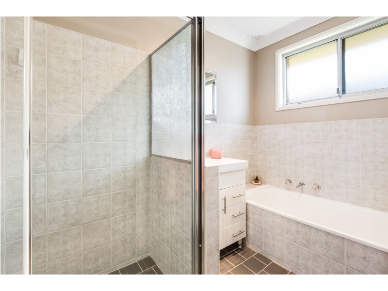 13 Kanimbla Avenue, Charmhaven NSW 2263