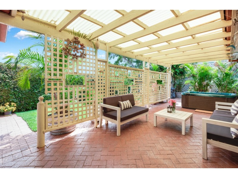 112 Bronzewing Drive, Erina NSW 2250