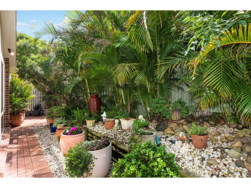 112 Bronzewing Drive, Erina NSW 2250