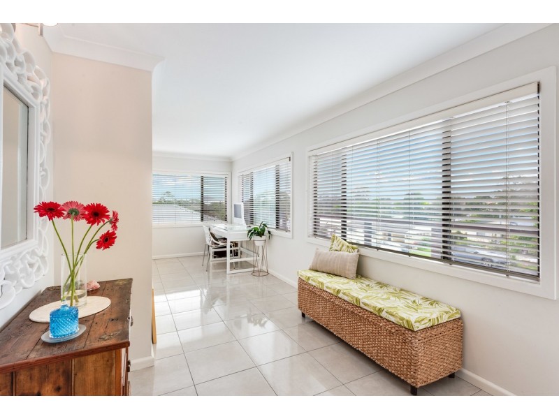 11 Headlam Parade, Springfield NSW 2250