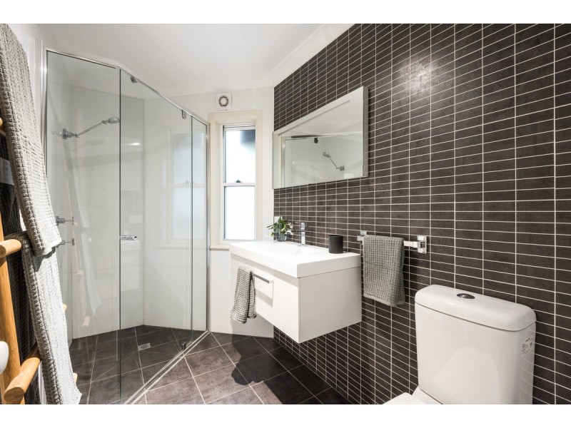 78 Bayview Avenue, East Gosford NSW 2250