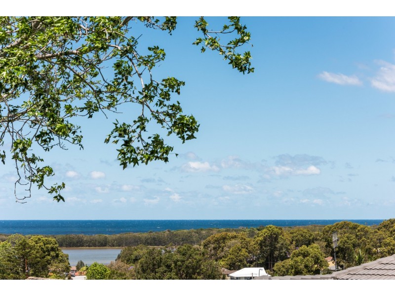 13 Braemar Drive, Wamberal NSW 2260