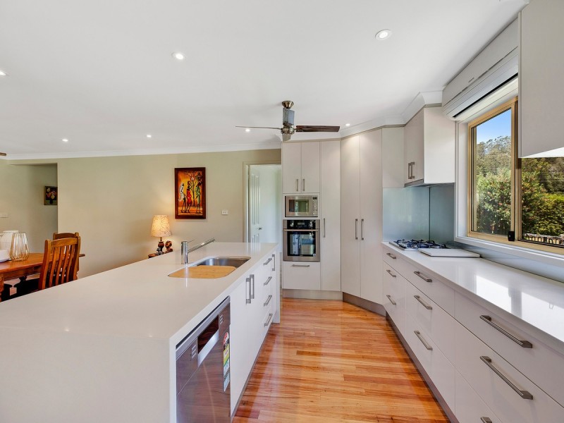 36 Howes Road, Ourimbah NSW 2258