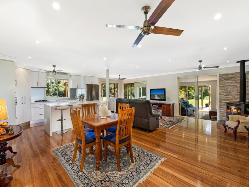 36 Howes Road, Ourimbah NSW 2258