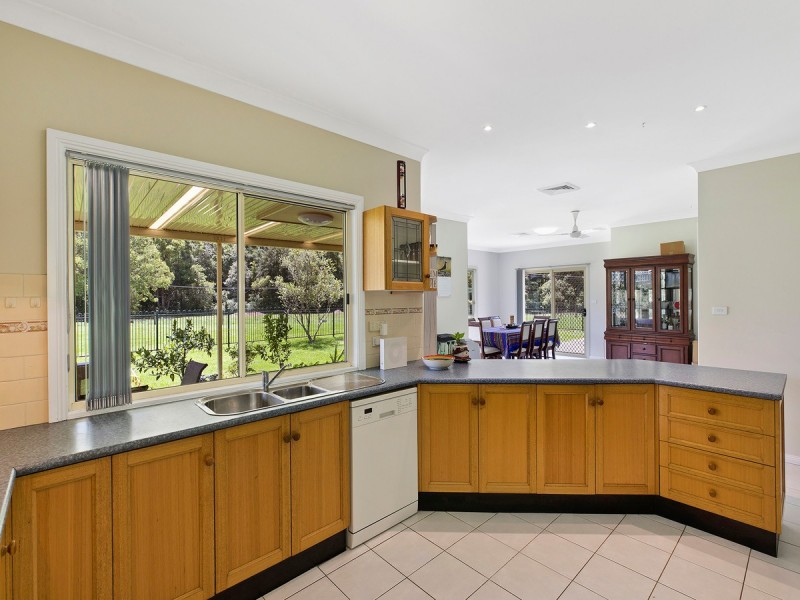 36 Howes Road, Ourimbah NSW 2258