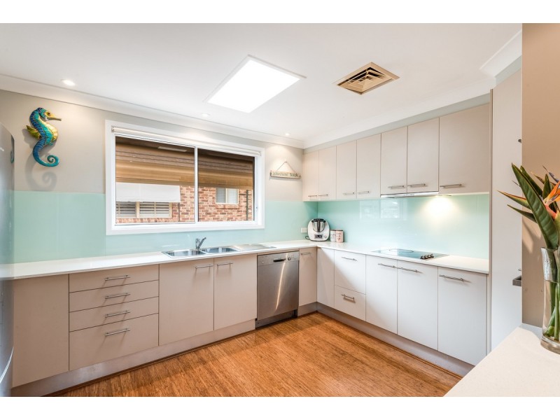 38 Windsor Road, Wamberal NSW 2260