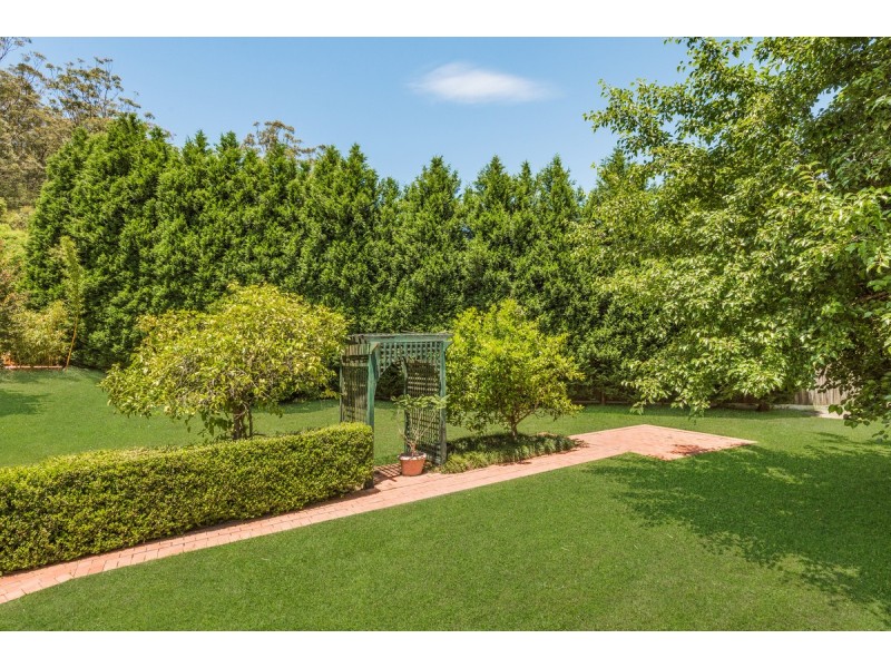 7 Samara Close, Fountaindale NSW 2258