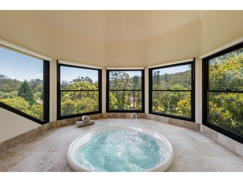 7 Samara Close, Fountaindale NSW 2258