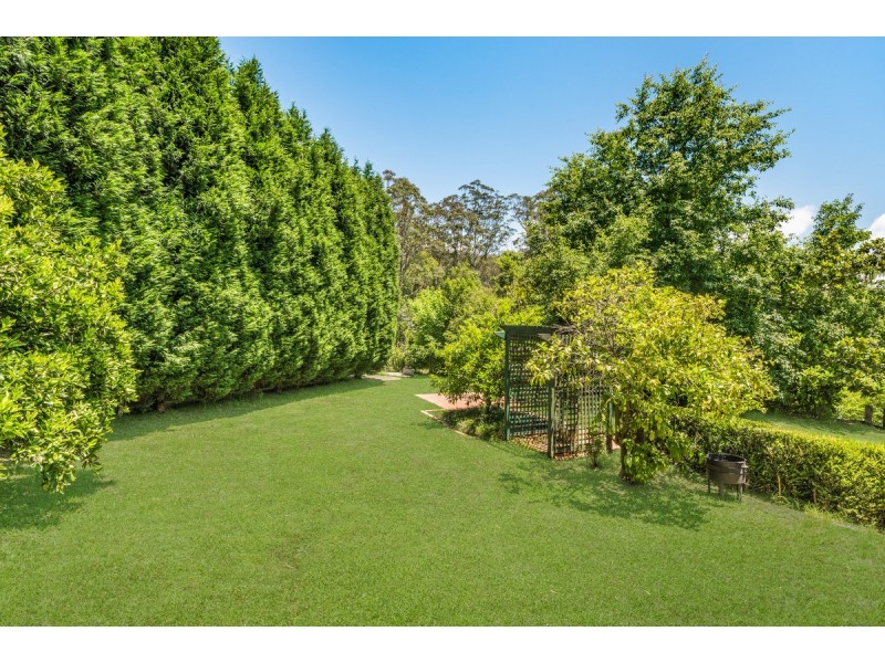 7 Samara Close, Fountaindale NSW 2258