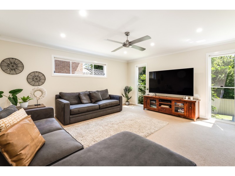 15a Carrabella Avenue, Springfield NSW 2250