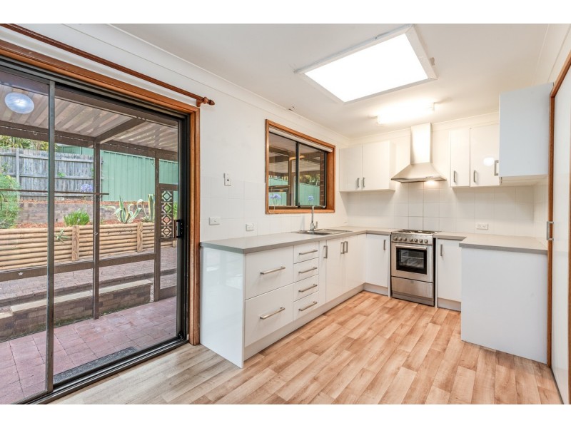 8 Yuroka Close, North Gosford NSW 2250