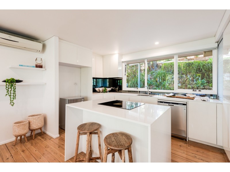 35 Hillcrest Street, Terrigal NSW 2260
