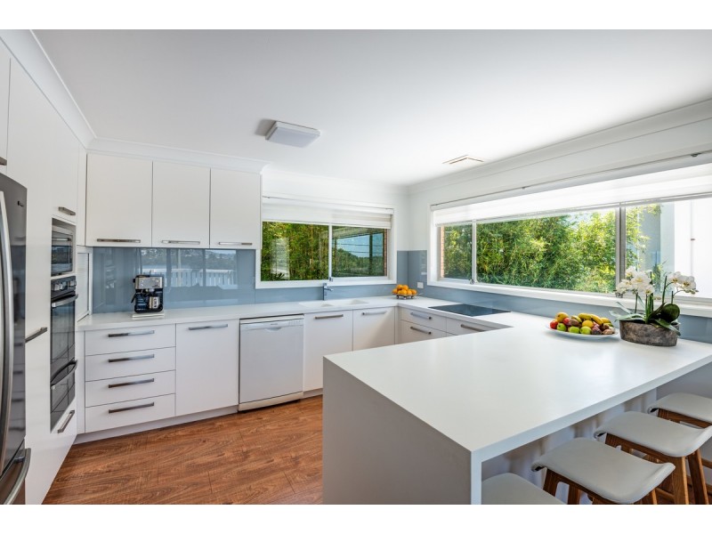 79 Blue Bell Drive, Wamberal NSW 2260