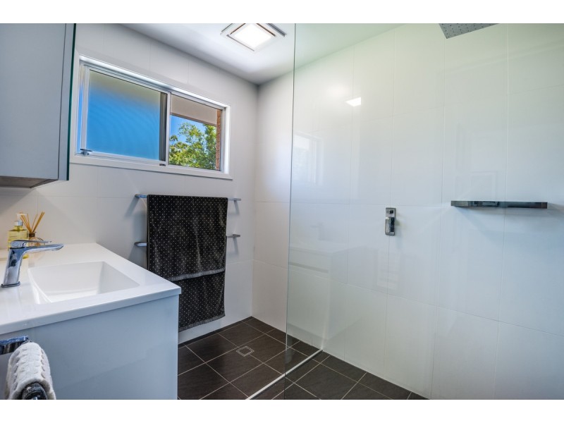 79 Blue Bell Drive, Wamberal NSW 2260