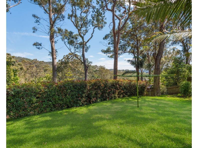 9 Plateau Road, North Gosford NSW 2250