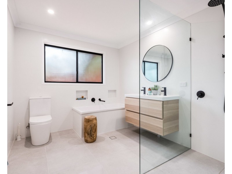 16 Tulip Street, Springfield NSW 2250