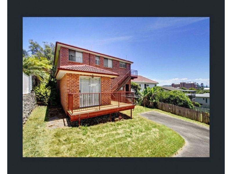 2/44 Ash Street, Terrigal NSW 2260