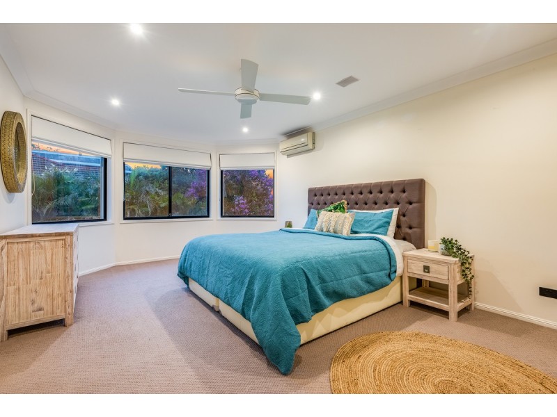 5 Roland Close, Terrigal NSW 2260