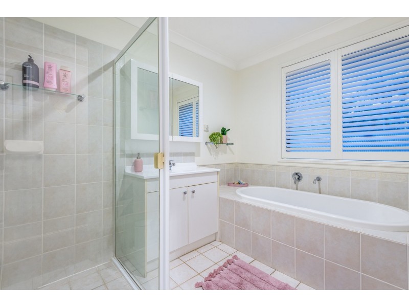 5 Roland Close, Terrigal NSW 2260