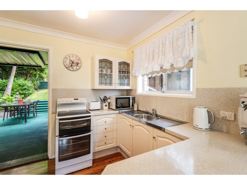 11 Woolard Road, Springfield NSW 2250