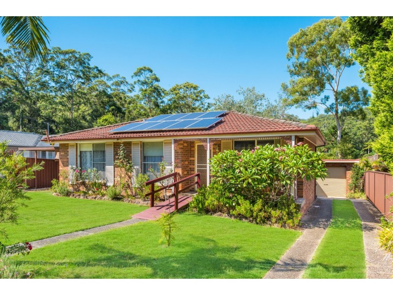 16 Rainforest Road, Wyoming NSW 2250