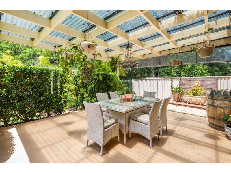 27 The Valley Way, Lisarow NSW 2250