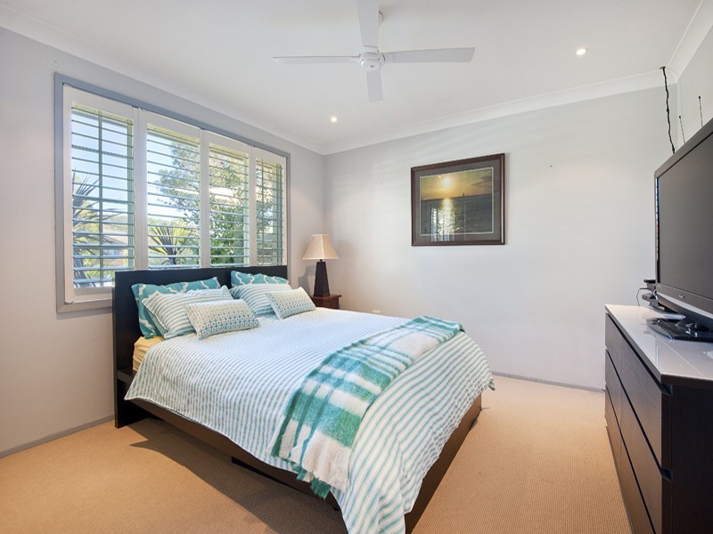 13 Heron Place, St Huberts Island NSW 2257
