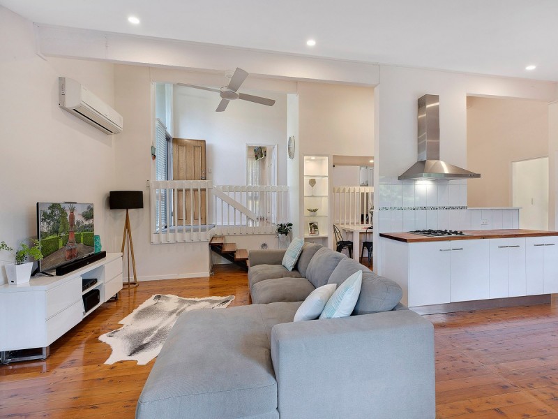 2 David Street, Green Point NSW 2251