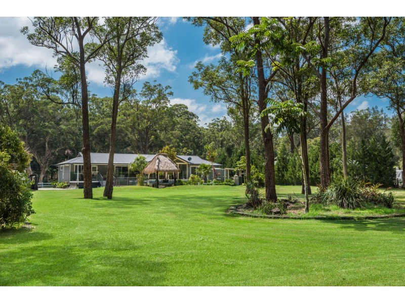 12 Barinya Lane, Springfield NSW 2250