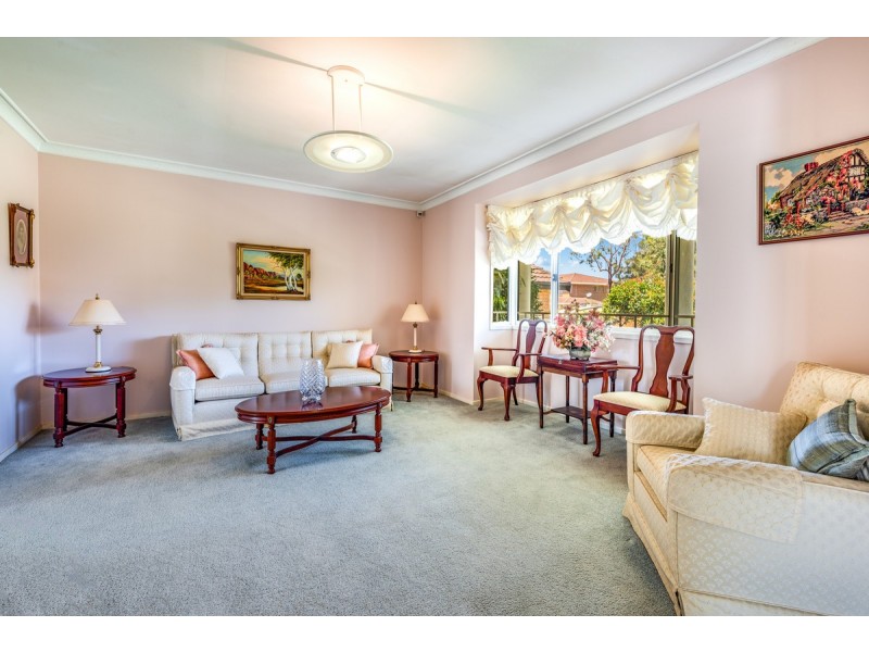 43 Christopher Crescent, Lake Haven NSW 2263