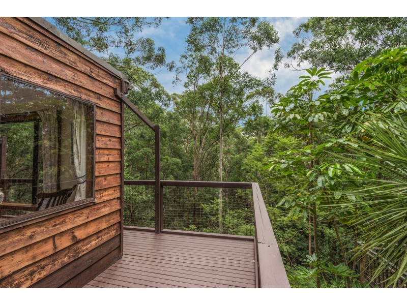 21 Derwyn Close, North Gosford NSW 2250