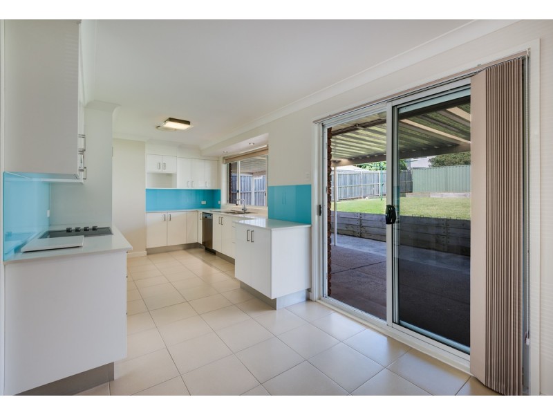14 Joan Street, Forresters Beach NSW 2260