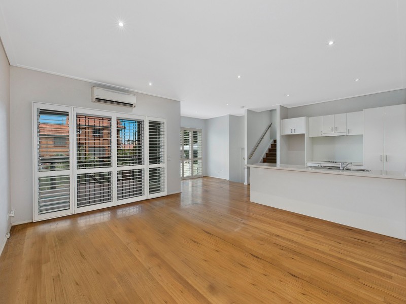 3/82-84 Hutton Road, The Entrance North NSW 2261